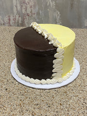 Doberge 8" Round Cake (Serves 15)