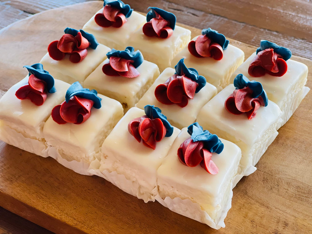 ◇ffroi◇ pastry Petit-Fores – Nonna Randazzo's Bakery